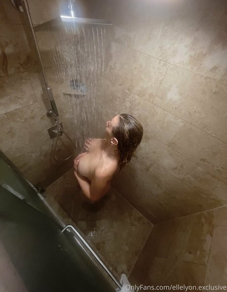 ellelyon exclusive Profilfoto