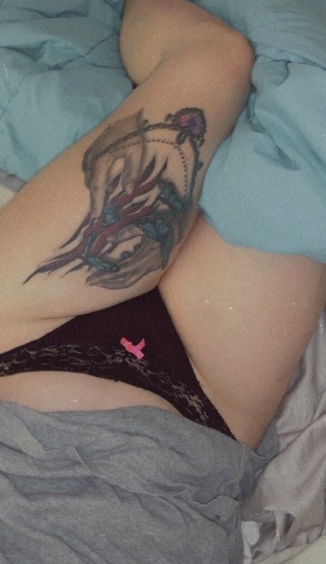 slipperyshine model erotische galerie