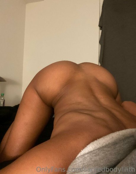 sacredbodylilith perfekte nackt bilder