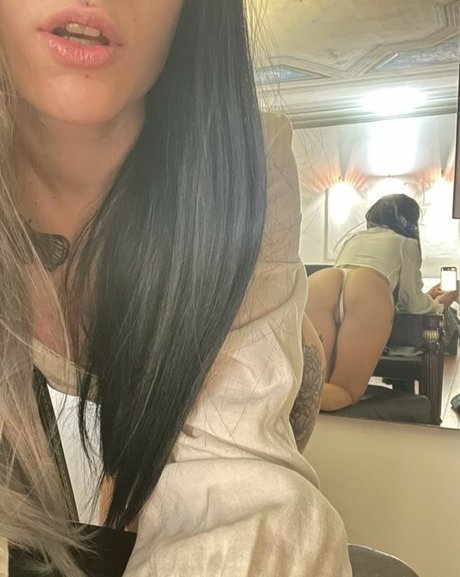 Baby Violent exklusive pornostar bilder