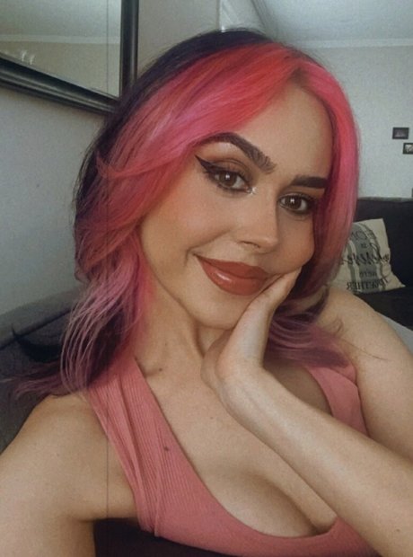 Mikaila Delgado perfekte schöne galerie