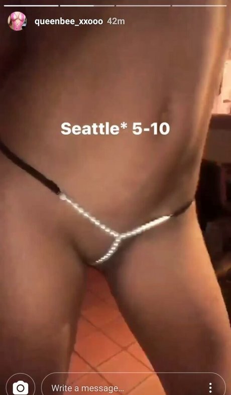 MoreSaige pornostar foto