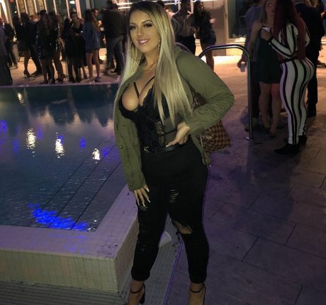 breite onlyfans xxx nette galerien