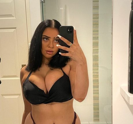 ungeschnittene onlyfans sexy schöne fotos