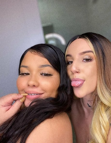 mmf onlyfans kostenlose akt bild