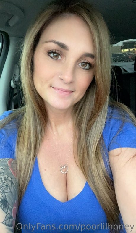 poorlilhoney model hübsche bild