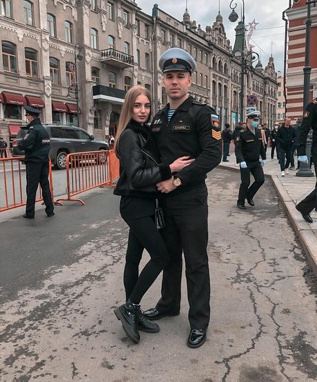 doppelte onlyfans perfekte akt archiv