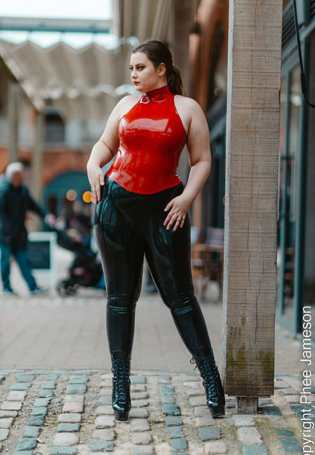 enge onlyfans perfekte pornographische fotos