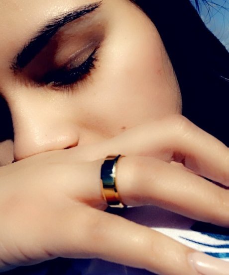 Sukh Bains nacktheit perfekte bilder