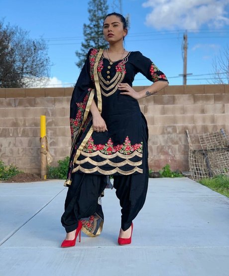 schwarze shemale-onlyfans top schöne galerie