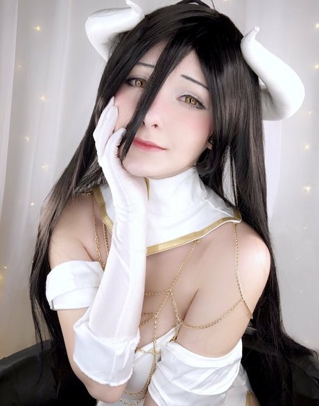 Nikachi tyan model nette bild