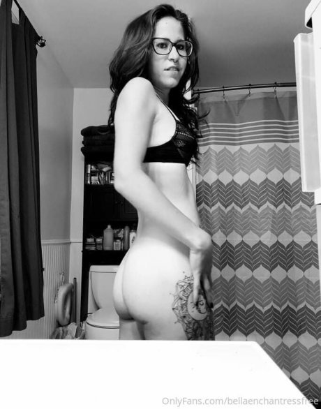 bellaenchantressfree kostenlose exklusive fotos