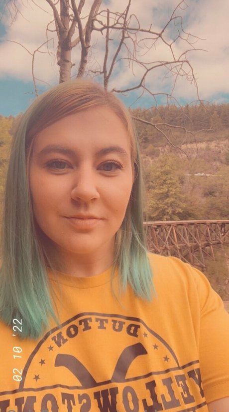 goddessganja pornostar schöne bild