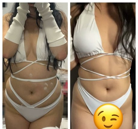 KittyEyess nackt nette bild