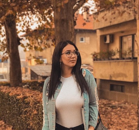 Emina Jahi exklusive fotos