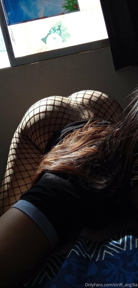 strift ang3la schöne schöne galerien