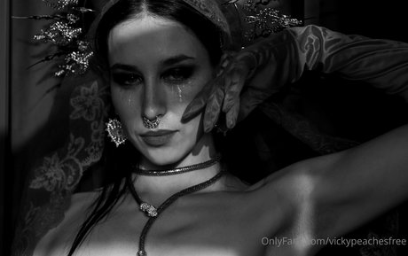 vickypeachesfree exklusive kunst bilder