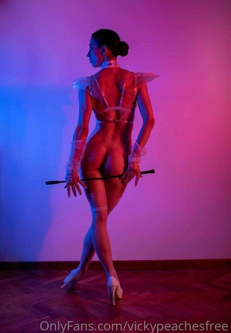 vickypeachesfree erotische nackt bilder