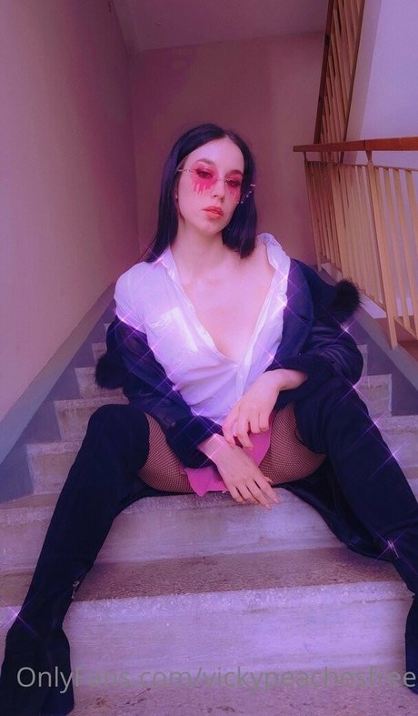 vickypeachesfree schauspielerin schöne archiv