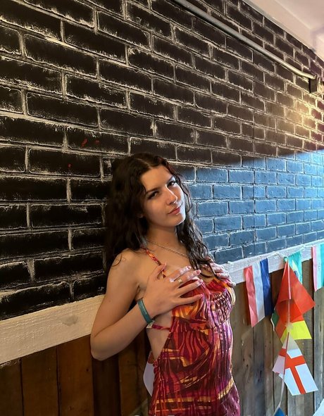 blonde heiße frau onlyfans exklusive erotische bild