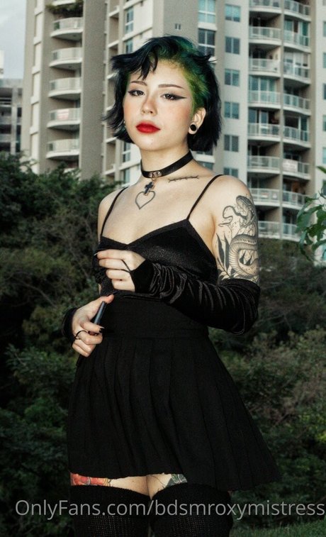 domina facesitting onlyfans top nette archiv