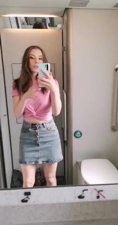 濃厚なヌードオンリーファンズ ヌード アーカイブ