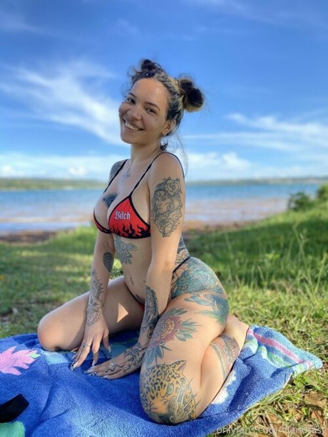 バン・オンリーファンズ ホットセックス 画像