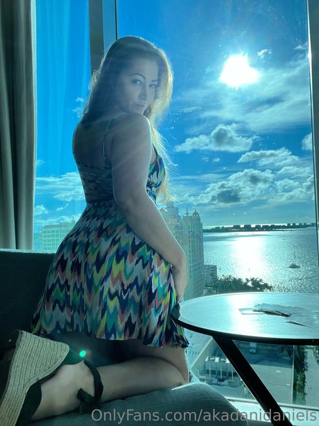 Dani Daniels トップモデル 写真