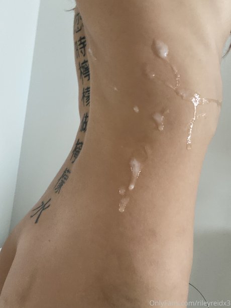 中出し 主観 オンリーファンズ ヌード 写真