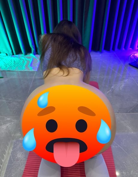 Evaanna ポルノスター アート 画像