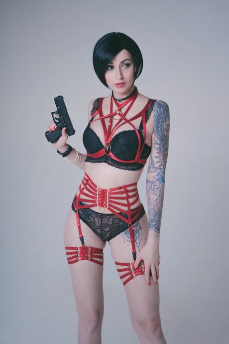 ブロンドのシャワー オンリーファンズ 美しいxxx 画像