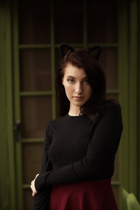 カーリーエボニーオンリーファンズ セクシー裸 写真