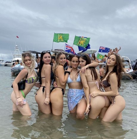 小柄な足オンリーファンズ 無料ヌード アーカイブ