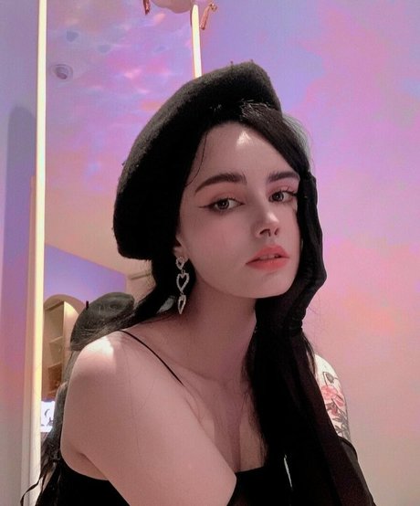 中出し 主観 オンリーファンズ 美しいxxx アーカイブ