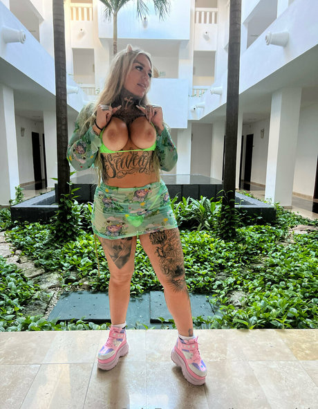 ジム オンリーファンズ 無料エロ 画像