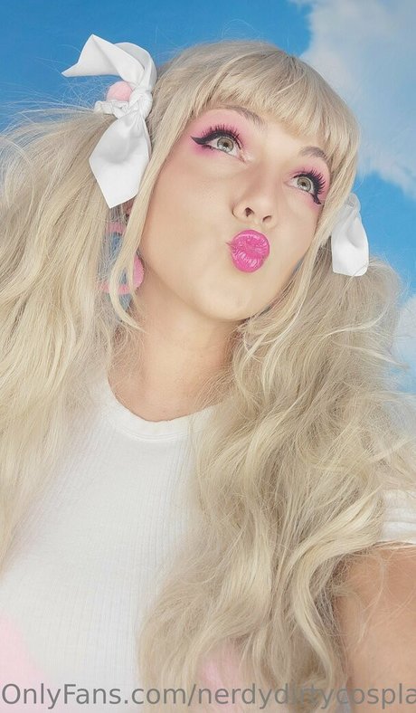 NerdyDirtyCosplay ヌードスター 画像