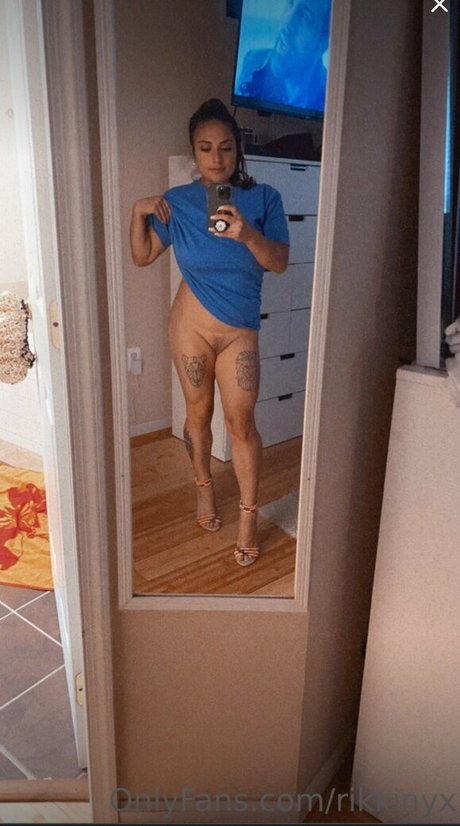 Rikki Nyx 素敵なスター 画像