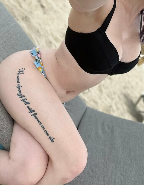 Silfy Star ポルノスター HD ギャラリー