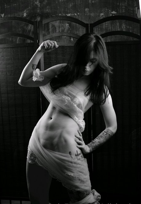 トランス熟女オンリーファンズ ホットセクシー 写真