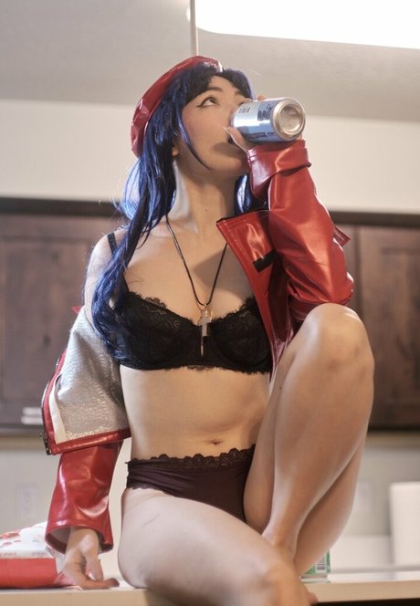 いちごミルクオンリーファンズ ホット 写真