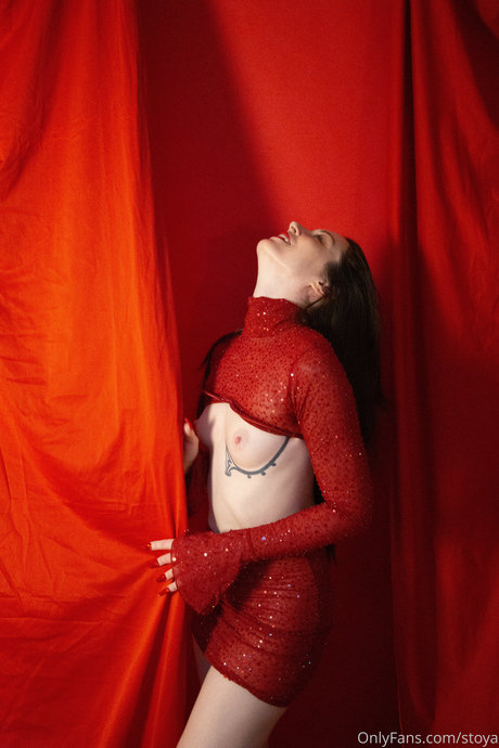 Stoya トップモデル 写真