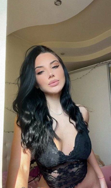 尖ったおっぱいオンリーファンズ 限定 ギャラリー