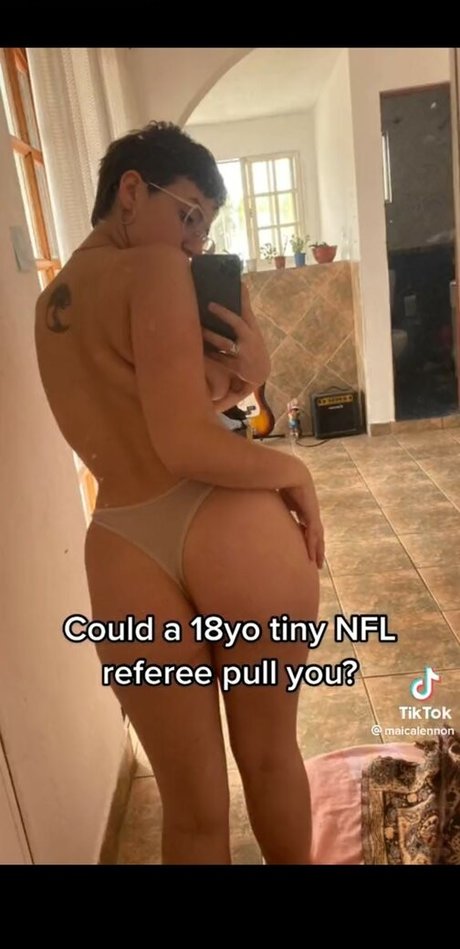 ティックトックスター オンリーファンズ 無料エロ 写真