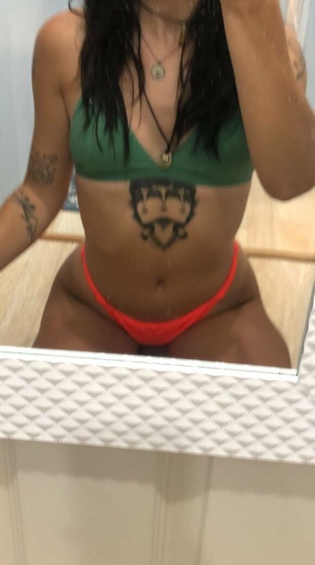 老母オンリーファン 無料アダルト 写真