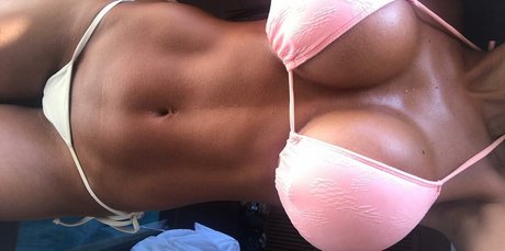 フィットネスガールズオンリーファンズ ホットポルノ ギャラリー