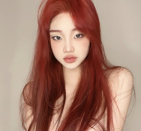 セクシーなブロンドのオンリーファンズ トップ 写真