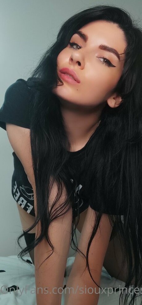 SiouxPrincess エロティックなポルノスター ギャラリー