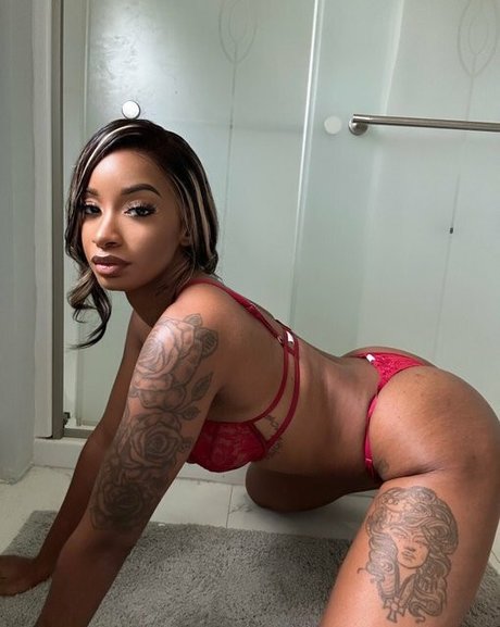 Sakimo 独占女優 ギャラリー