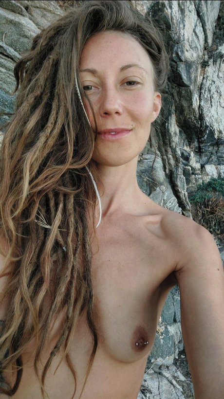 Scandinavian Nymph 無料スター ギャラリー