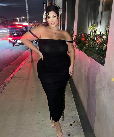 brookebarrows 裸のモデル 写真